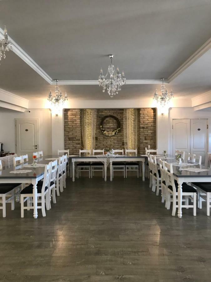 Deak Udvarhaz Otel Kakucs Dış mekan fotoğraf